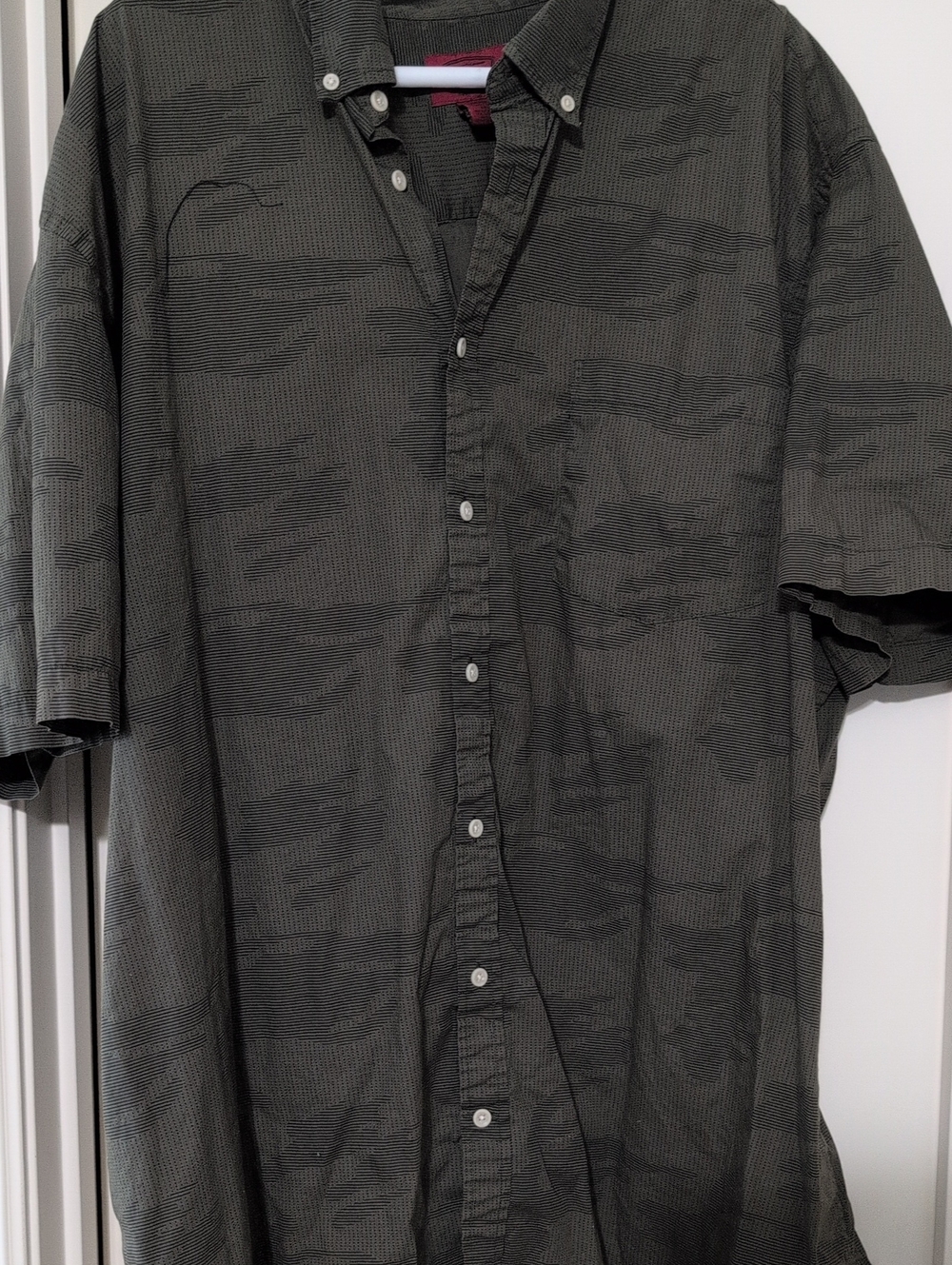 The Foundry Supply Co. Short-Sleeve Button-Down Shirt in Olive Green